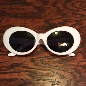 Retro style (420 promo) sunglasses